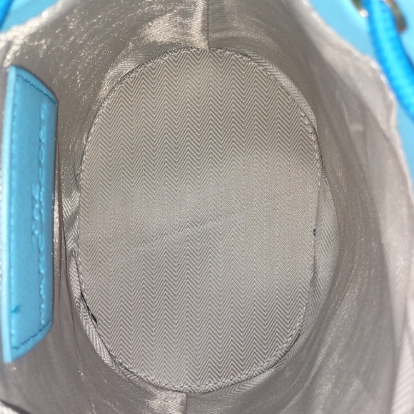 *FINAL PRICE* Cute Little Bucket Bag - Picture 7 of 8